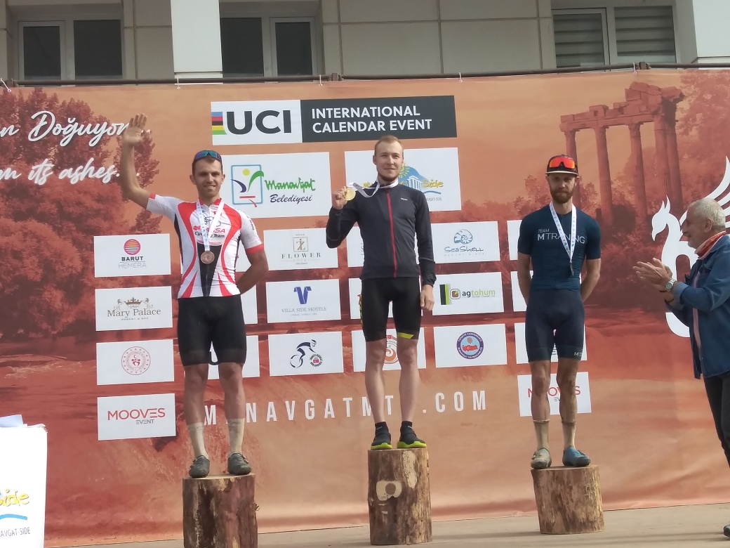 Brisaspor 9. Uluslararası Dağ Bisikleti  Yarışında kürsü kapattı