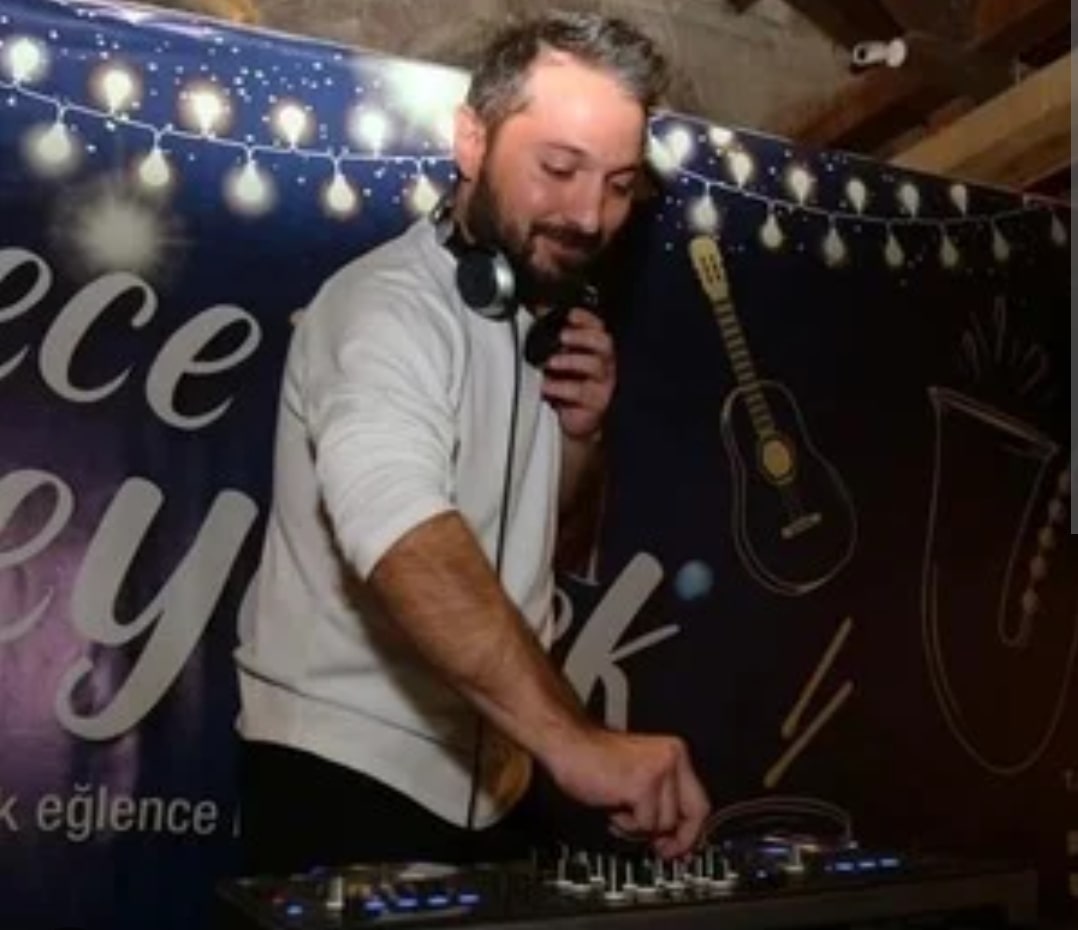 DJ Koray Haluk Çağlar  Düzenlediği Özel Bir Organizasyonla Sosyal Medyada Yankılanıyor